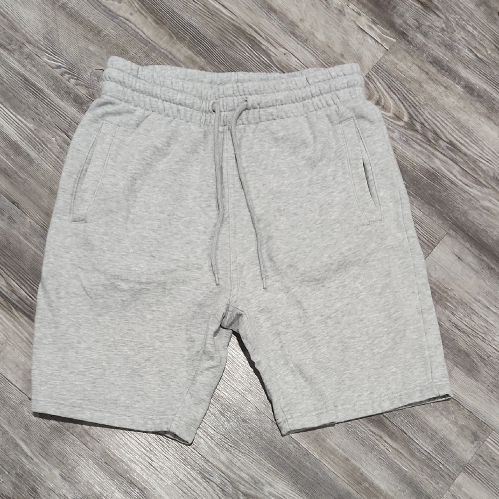 Divided Gray Athletic Shorts Elastic Waistband Soft Cotton Blend